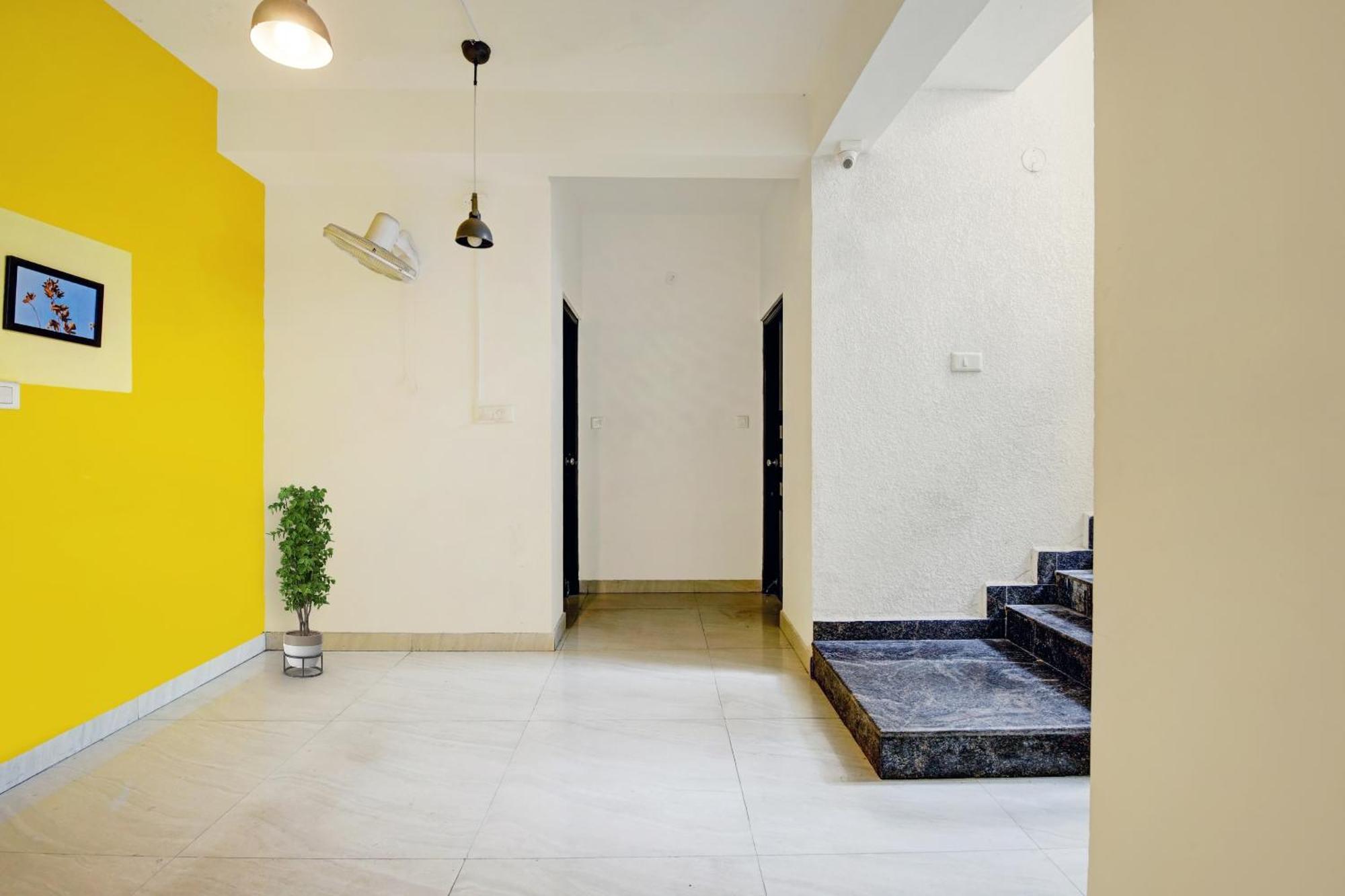Super Hotel O Vsv Avenue Hennur Near Sri Amruth Chithra Mandira Bangalore Exterior photo